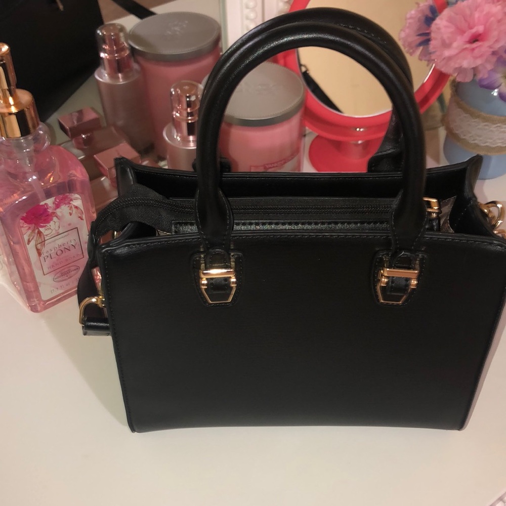 Black purse